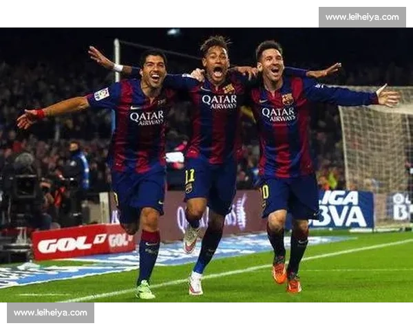 以皇马巴萨近十年交锋战绩为核心解析世纪德比走势全面盘点胜负格局